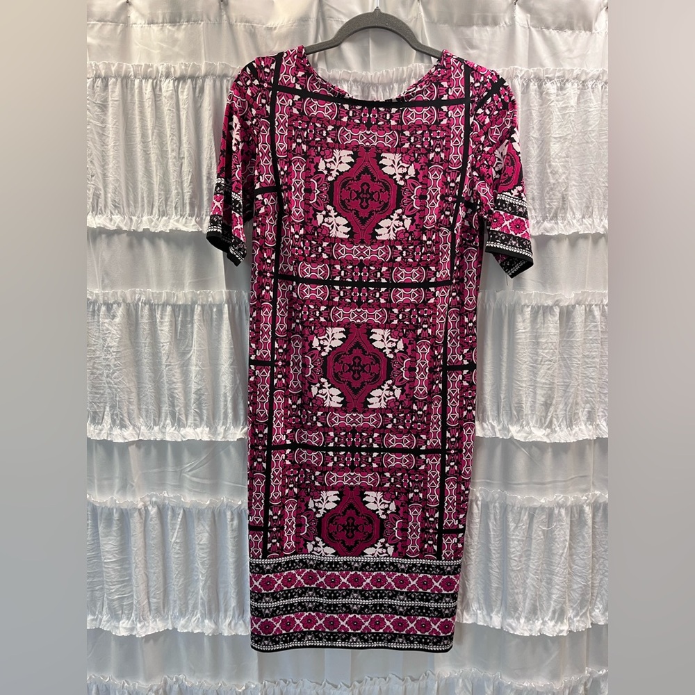Roz & Ali - Pink Floral Patterned Dress